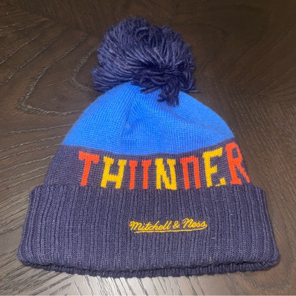 Mitchell & Ness OKC Thunder Winter Beanie - Picture 2 of 2